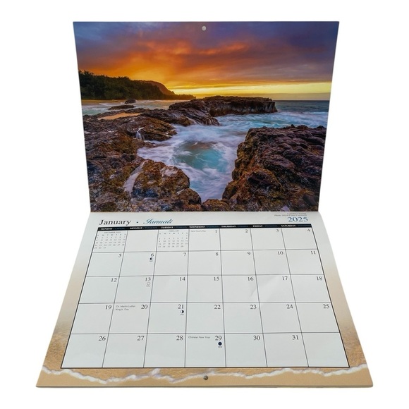 2025 Calendar Kauai The Garden Isle Calendar Multicolored Beaches Pics Calendar - Picture 2 of 3